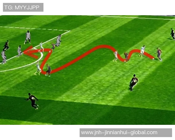 实况足球2013中如何巧妙过人墙技巧详解与实战应用分析 实况足球2013中如何巧妙过人墙技巧详解与实战应用分析